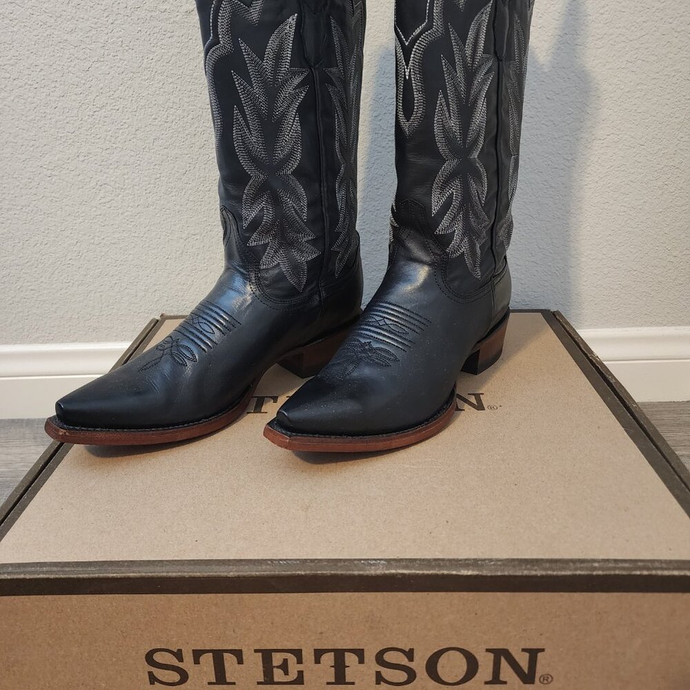 Black Cowboy Boots